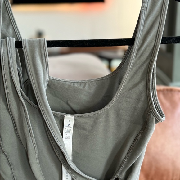 Lululemon Green Crop Tank Top - Picture 5 of 6